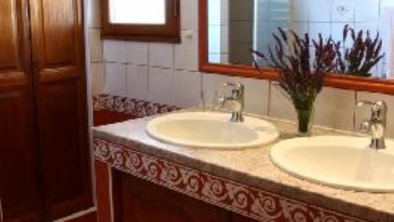 Photo of Bathroom in Pernes-les-Fontaines