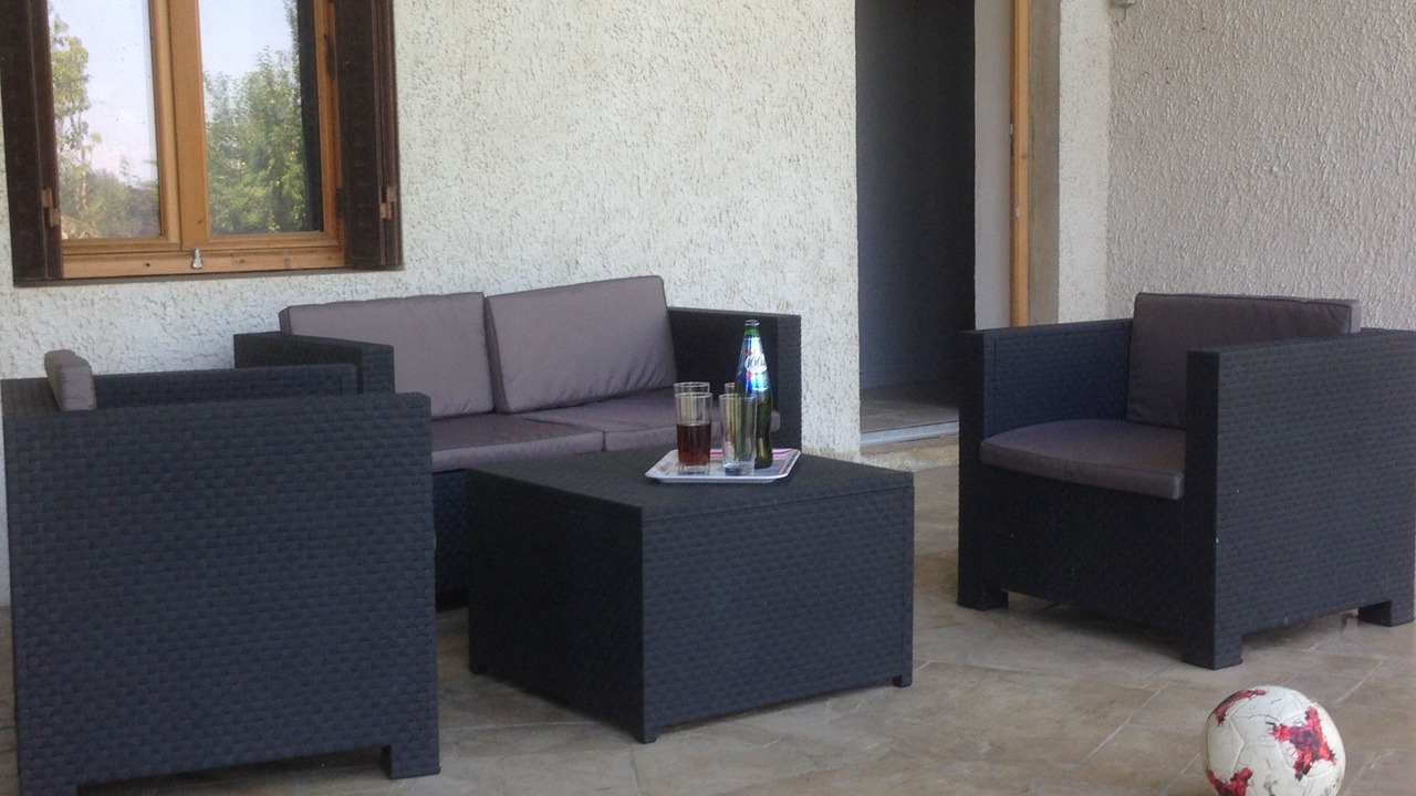 Photo of Patio Balcony in Saint-Martin-le-Chatel