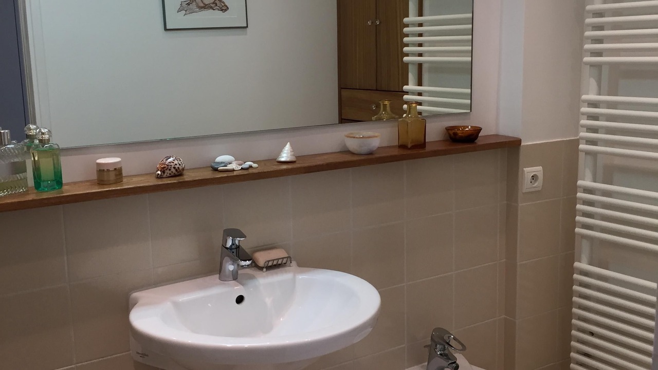 Photo of Bathroom in 5th Arrondissement