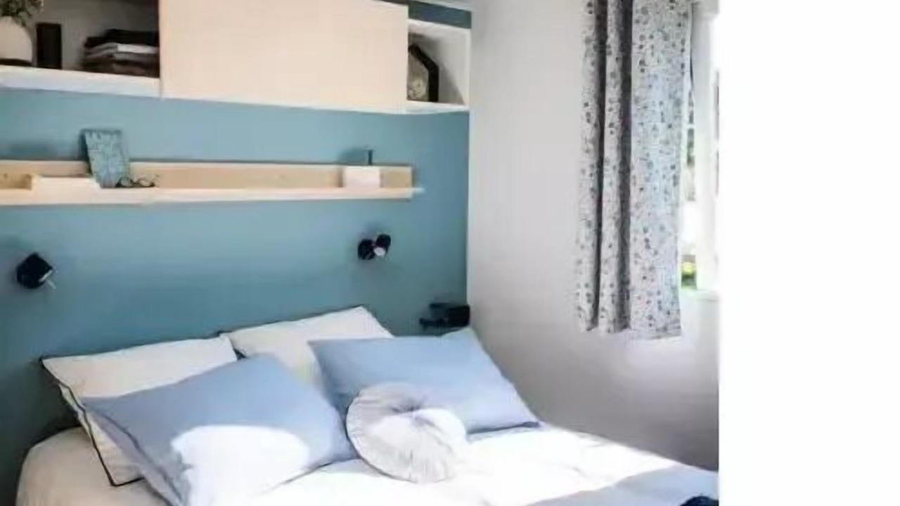 Photo of Bedroom in Pont-de-Poitte