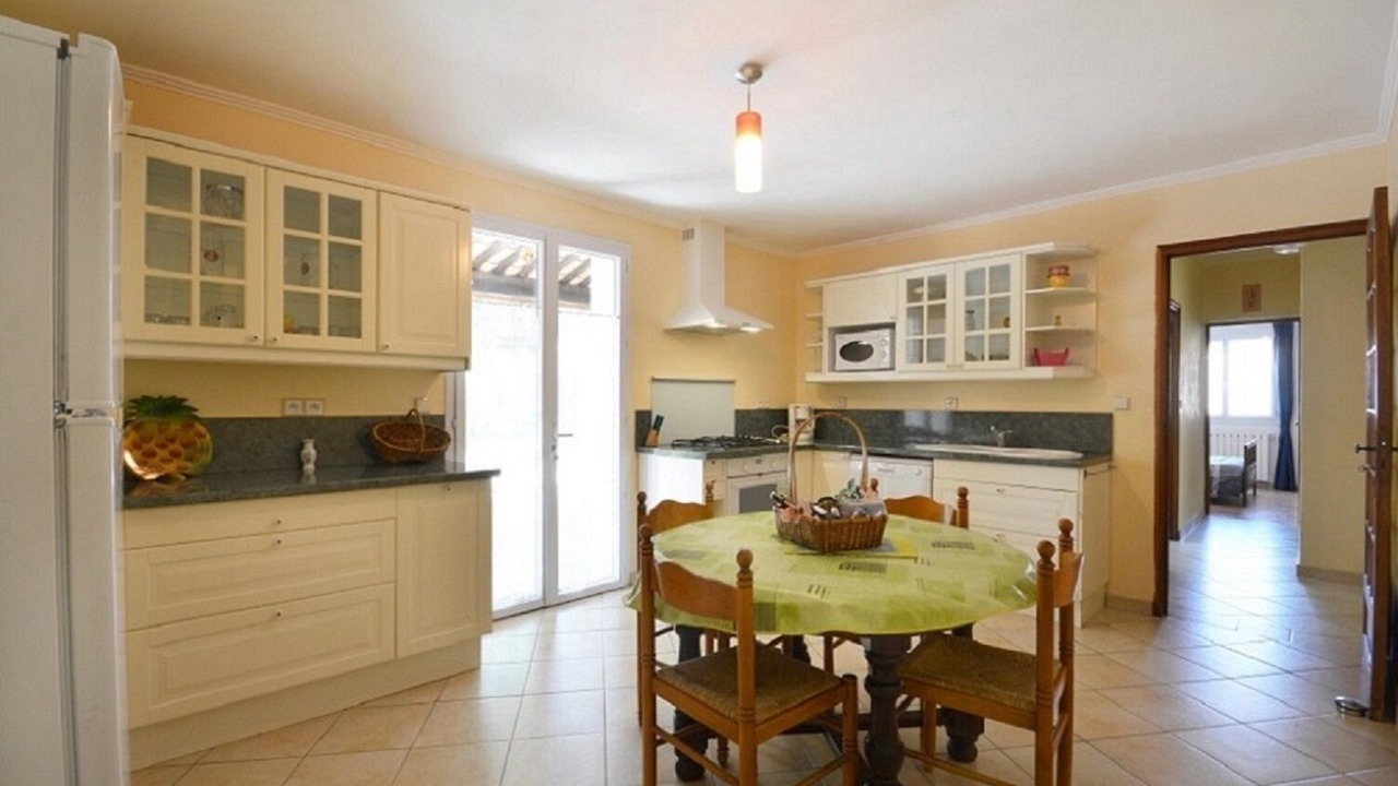 Photo of Kitchen in Saint-Didier