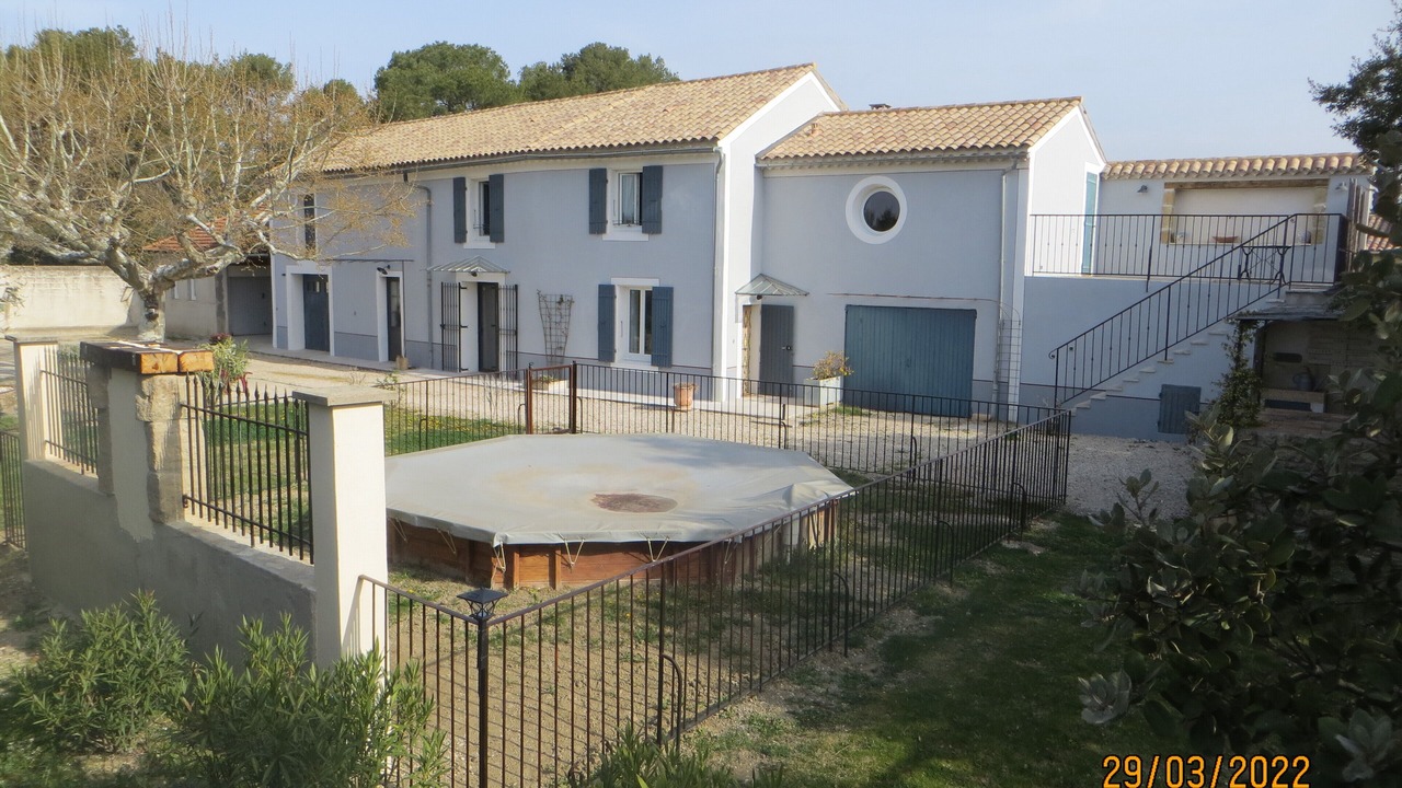 Photo of Outdoor in Sainte-Cecile-les-Vignes