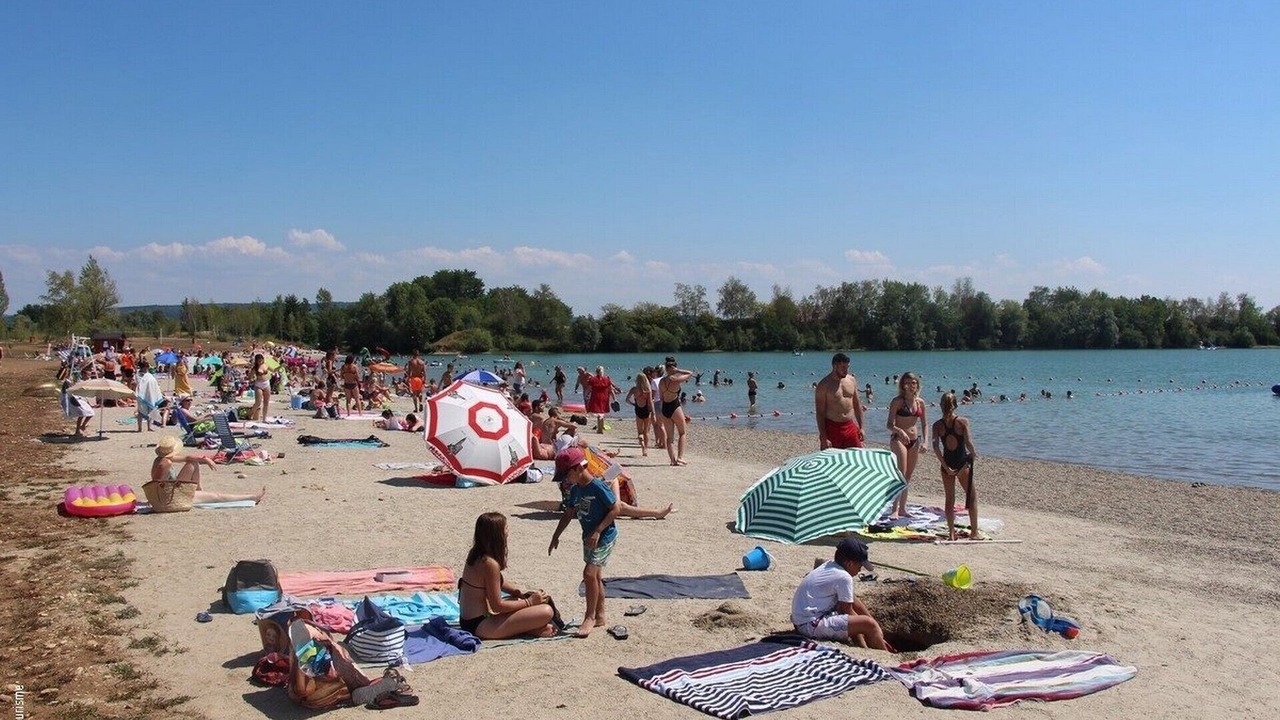 Photo of Others in Commenailles