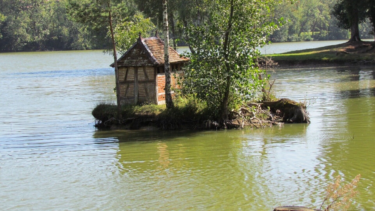 Photo of Outdoor in Commenailles