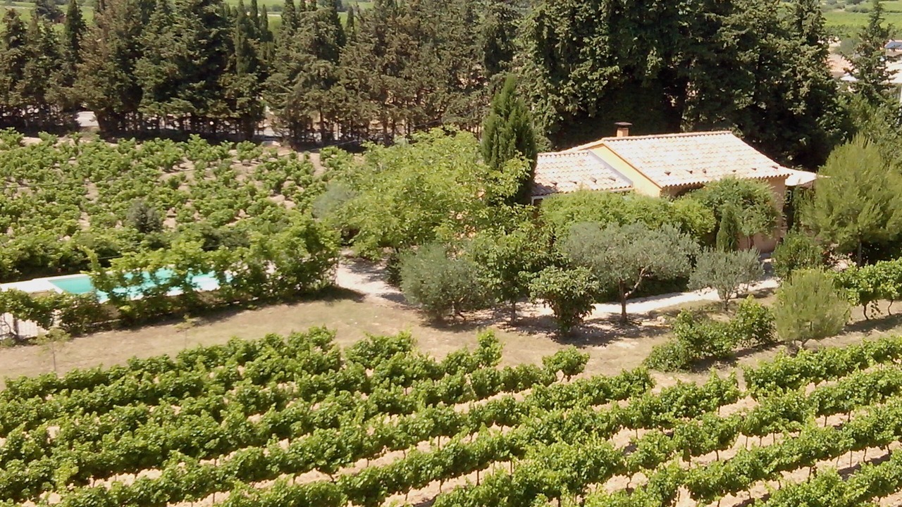 Photo of Outdoor in Saint-Pierre-de-Vassols