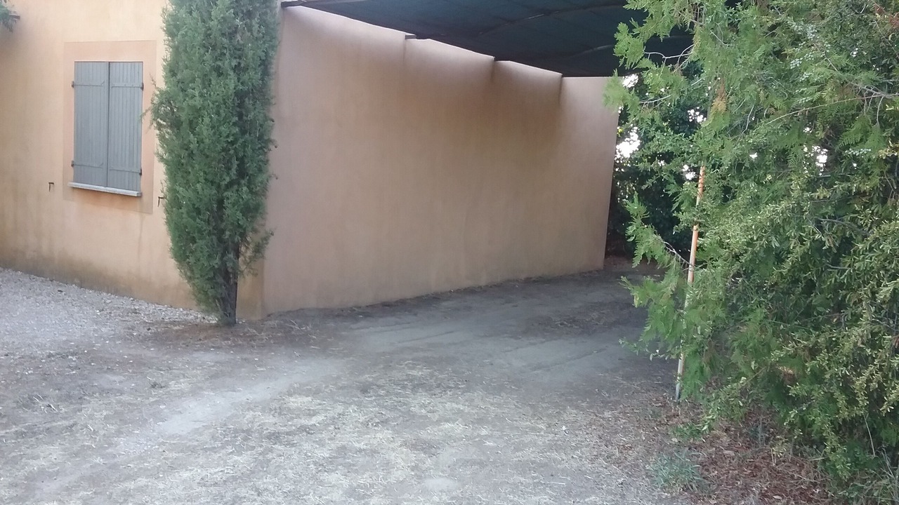 Photo of Outdoor in Saint-Pierre-de-Vassols