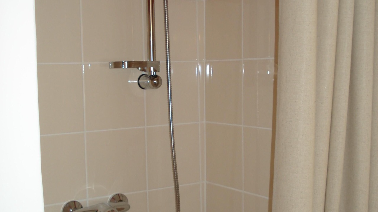 Photo of Bathroom in Roaix