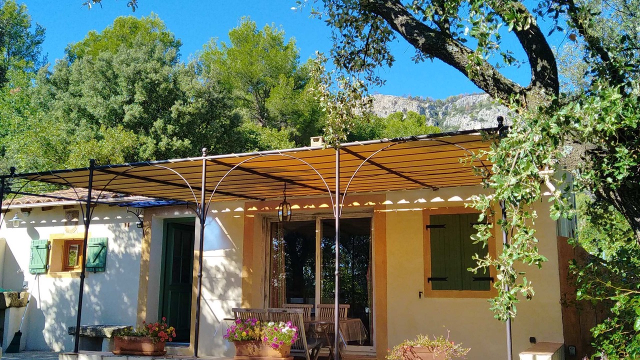 Photo of Outdoor in Saint-Hippolyte-le-Graveyron