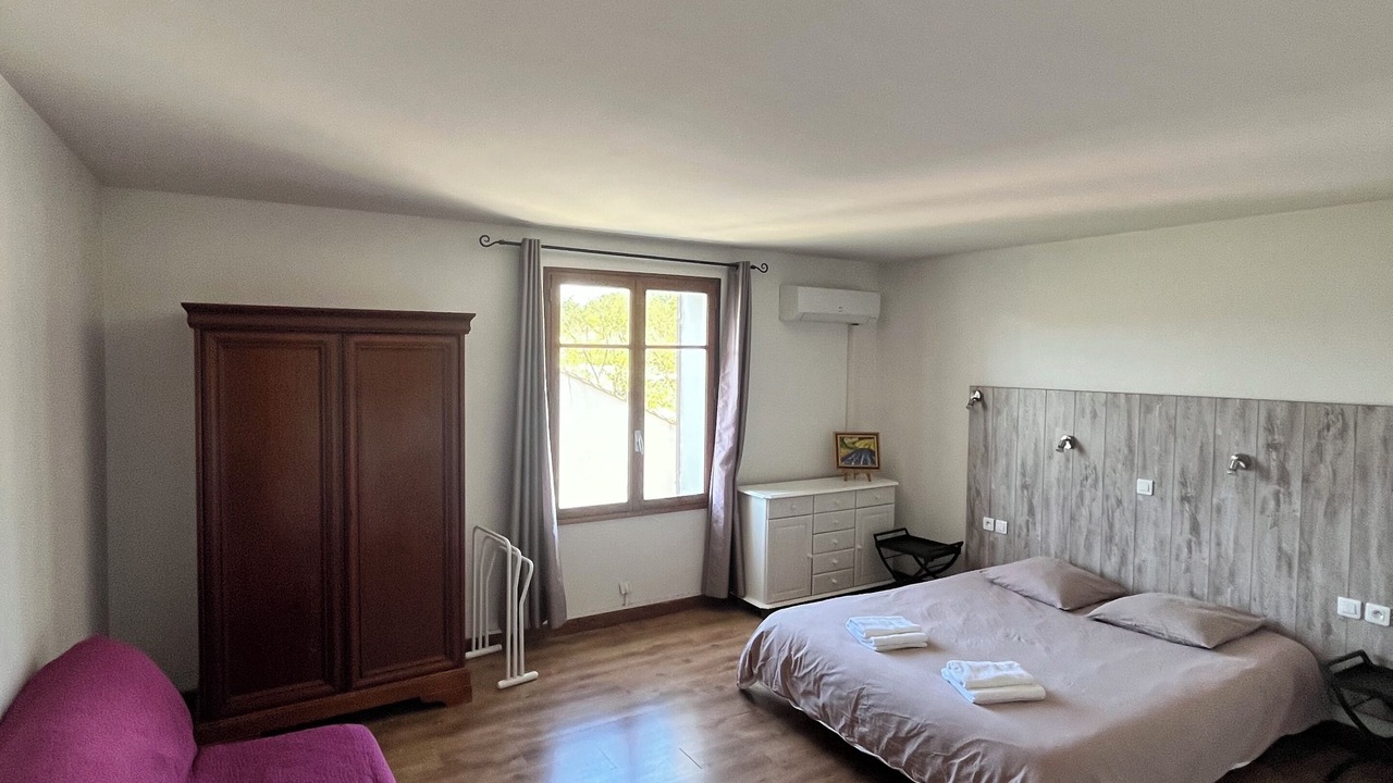 Photo of Bedroom in Mormoiron