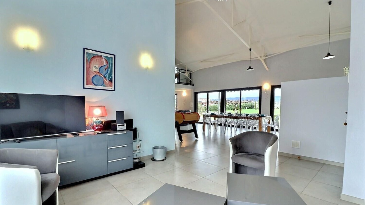 Photo of Livingroom in Aubenas