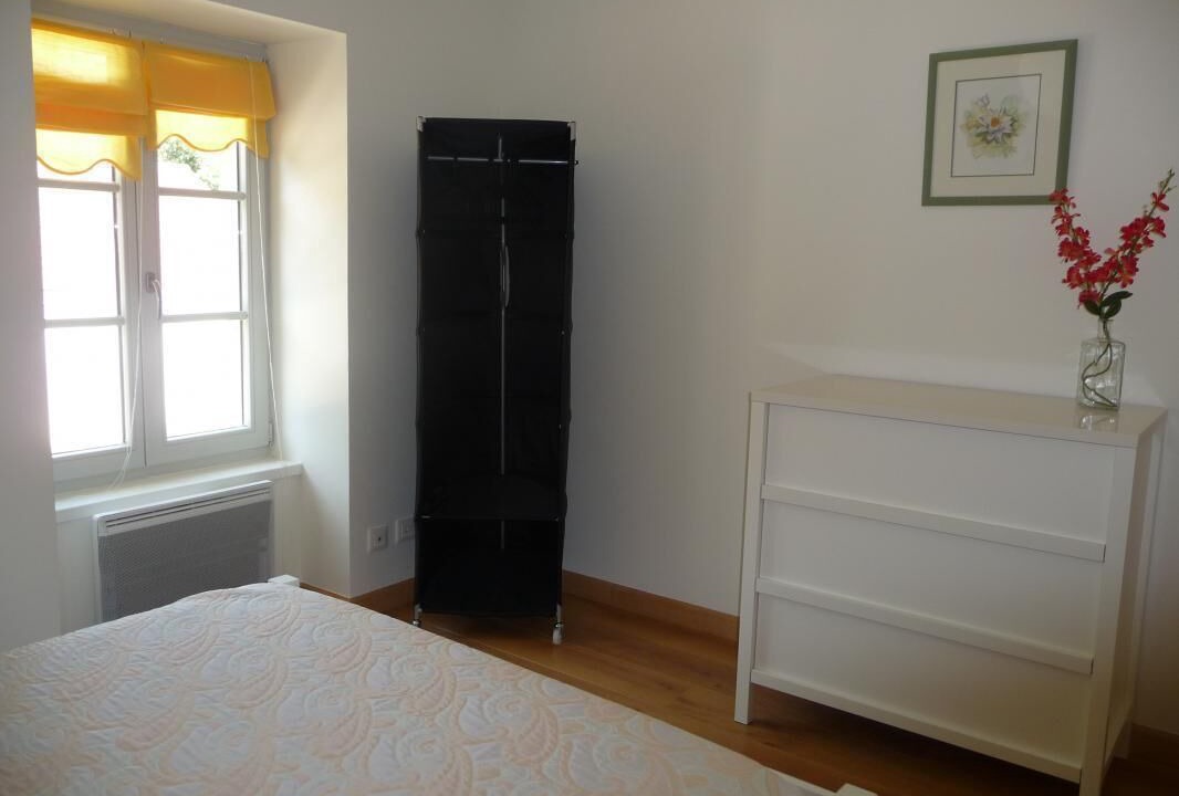 Photo of Bedroom in Chatelay