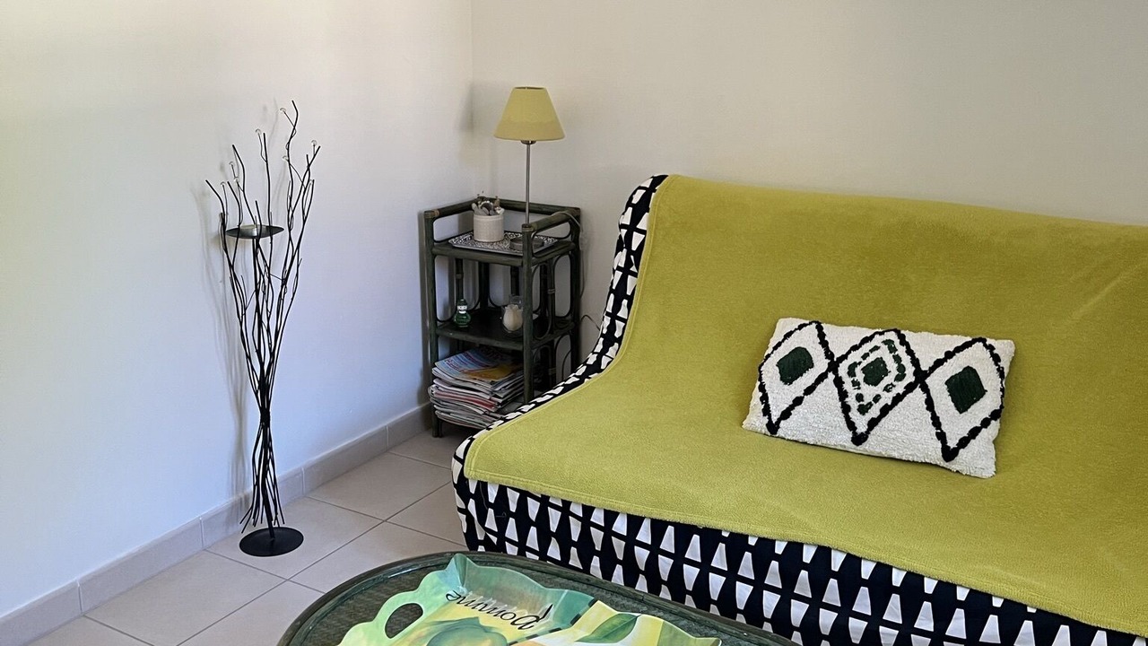 Photo of Livingroom in Chatelay