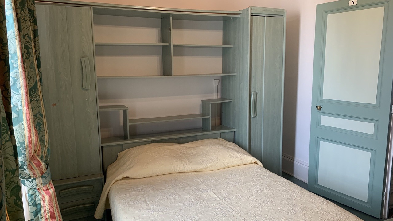 Photo of Bedroom in Accolay