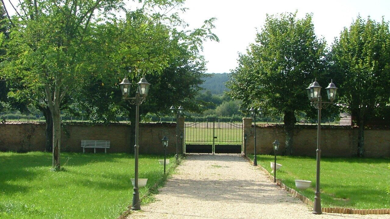 Photo of Outdoor in Accolay