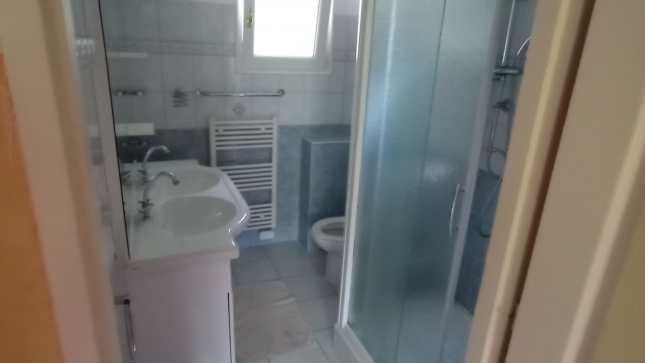 Photo of Bathroom in Jeanmenil