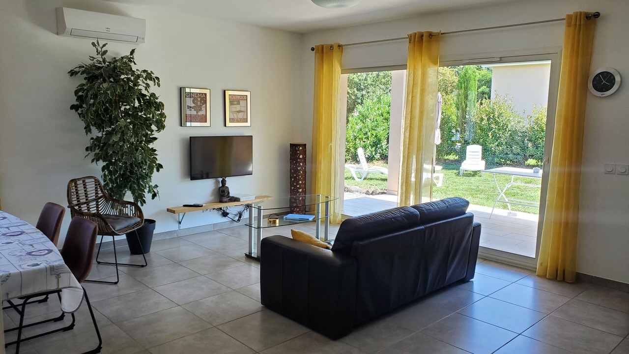Photo of Livingroom in Lavilledieu