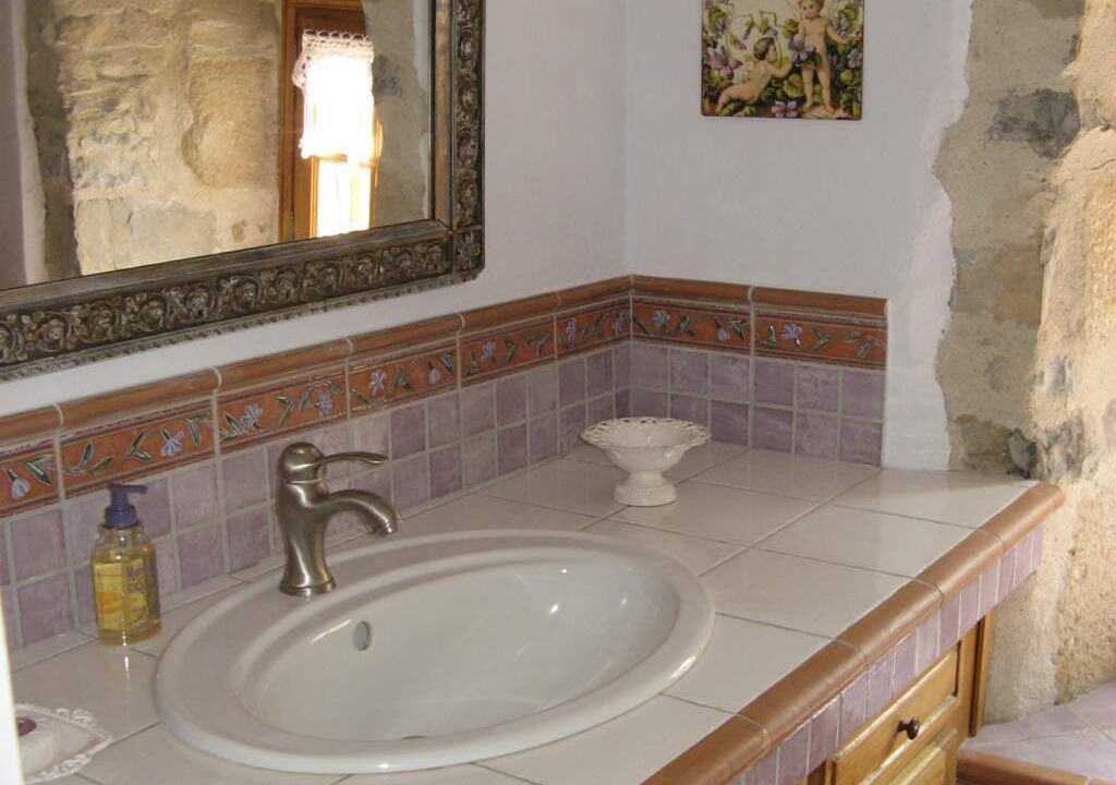 Photo of Bathroom in Vesseaux