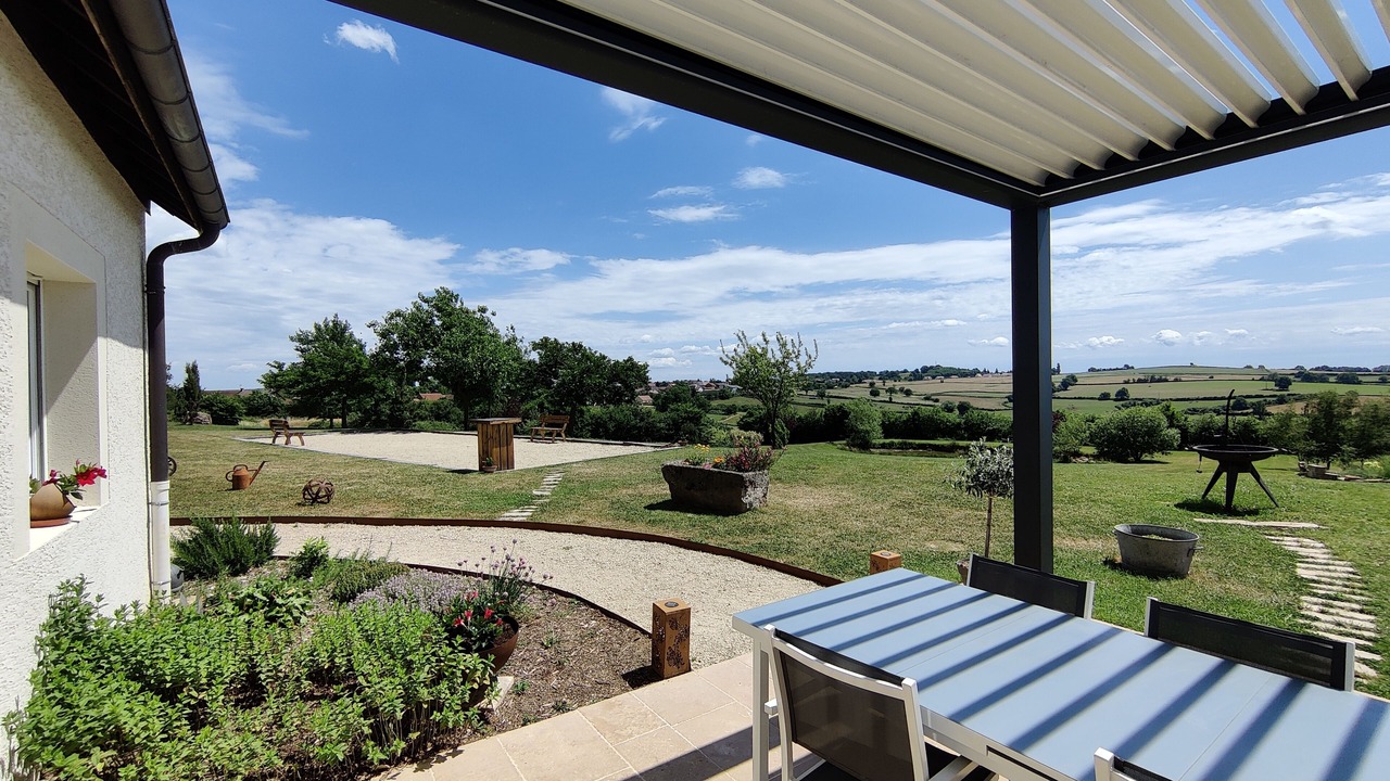 Photo of Outdoor in Saint-Martin-d'Auxy