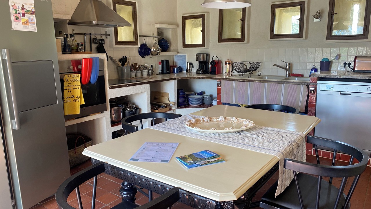 Photo of Kitchen in Caromb