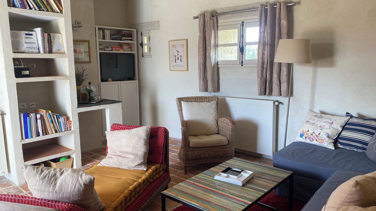 Photo of Livingroom in Caromb