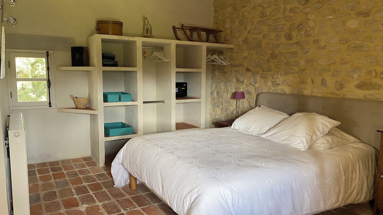 Photo of Bedroom in Caromb