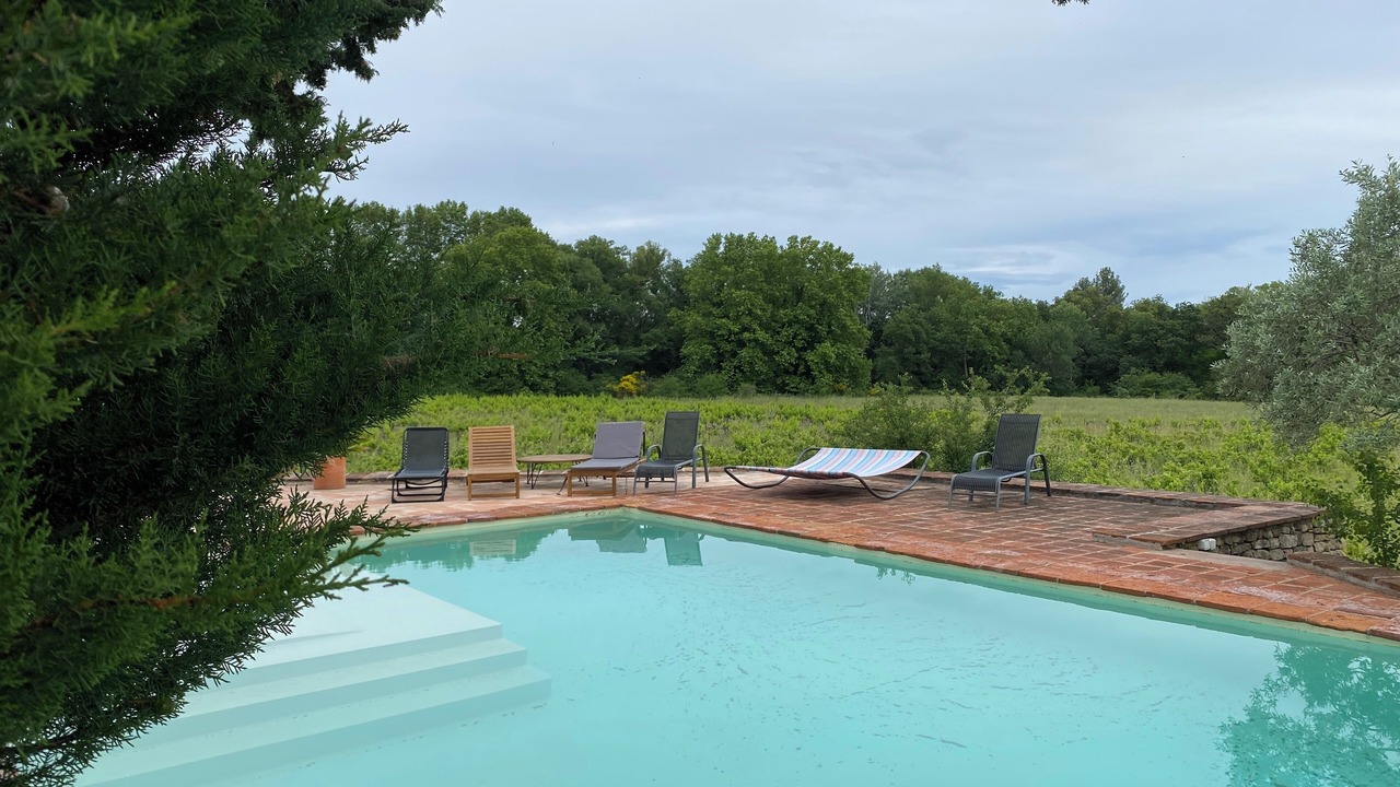 Photo of Outdoor in Caromb