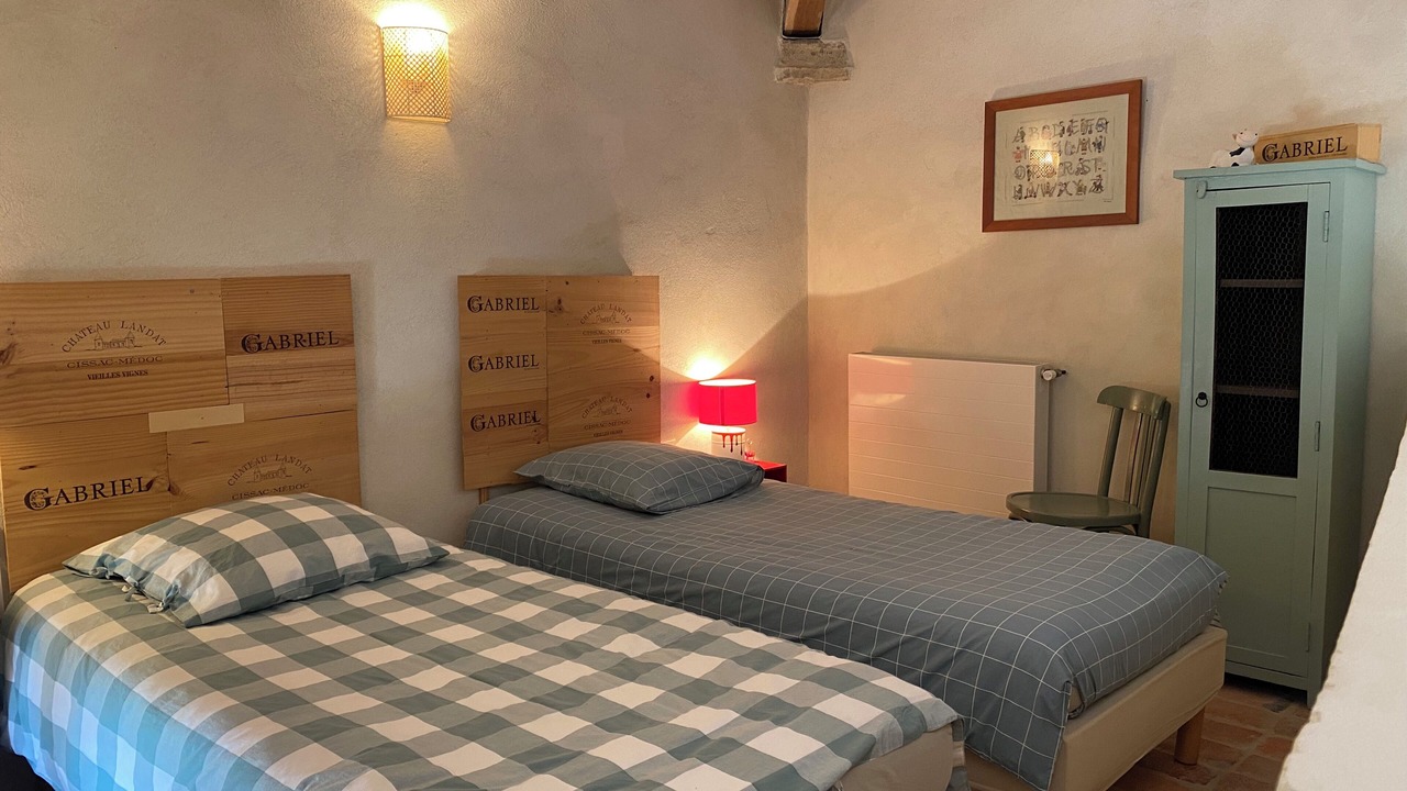 Photo of Bedroom in Caromb