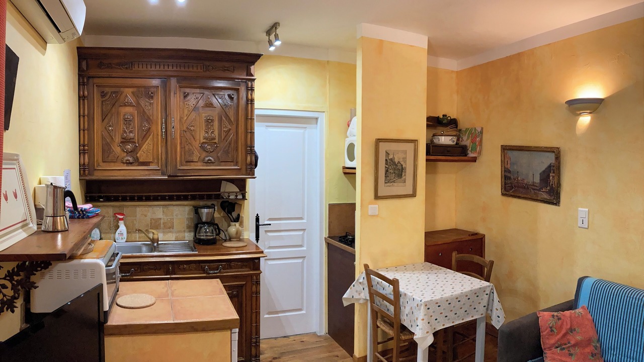 Photo of Kitchen in Mazan