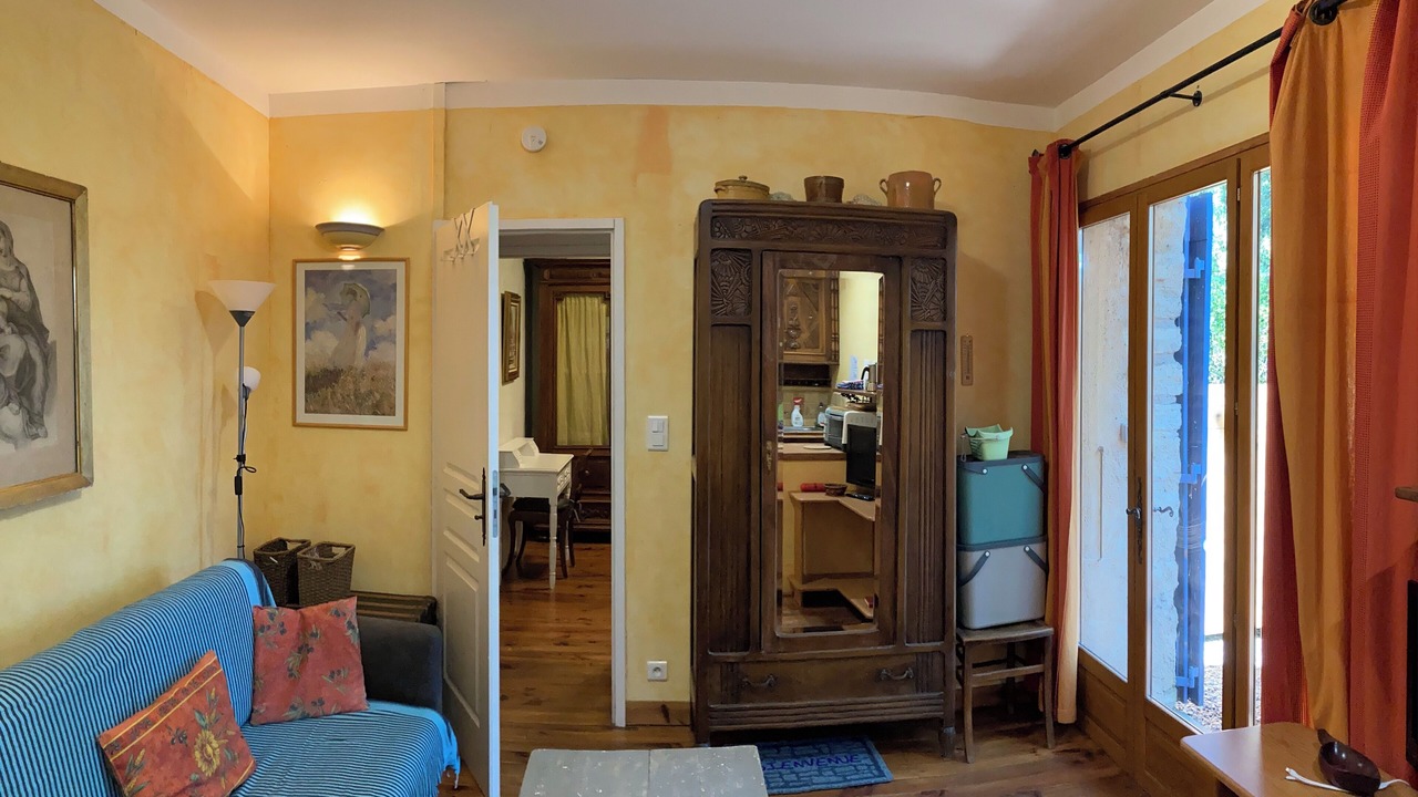Photo of Livingroom in Mazan