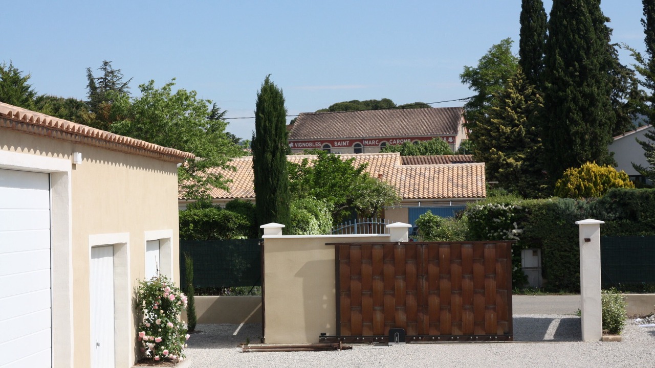 Photo of Outdoor in Caromb