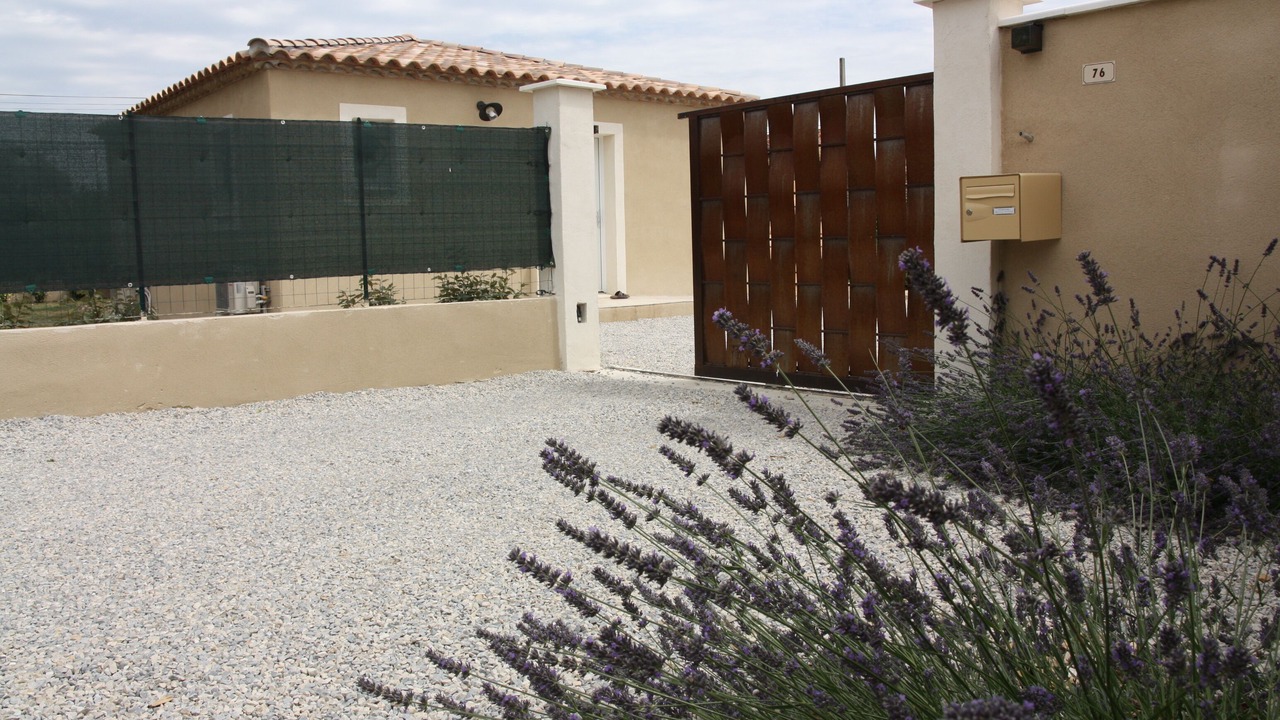 Photo of Outdoor in Caromb