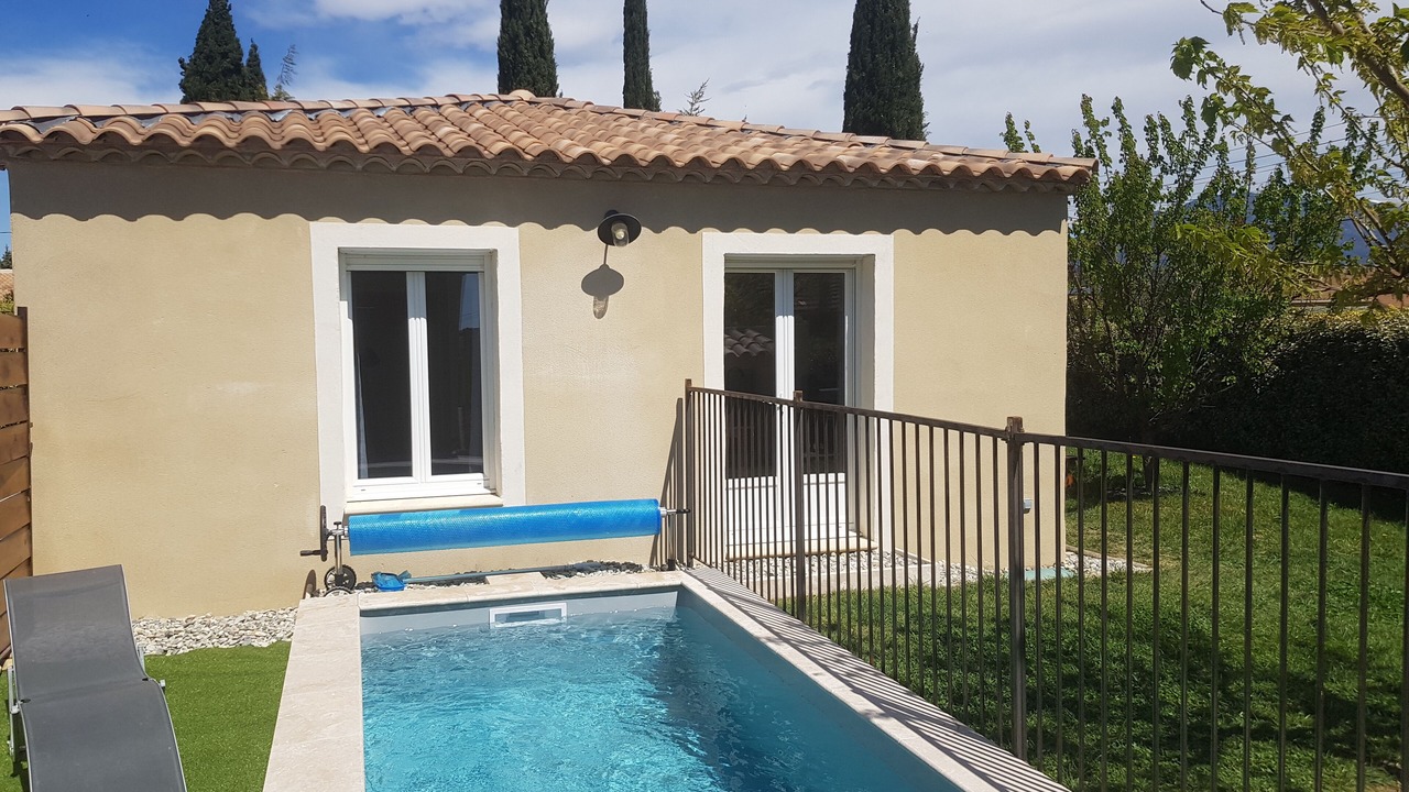 Photo of Outdoor in Caromb