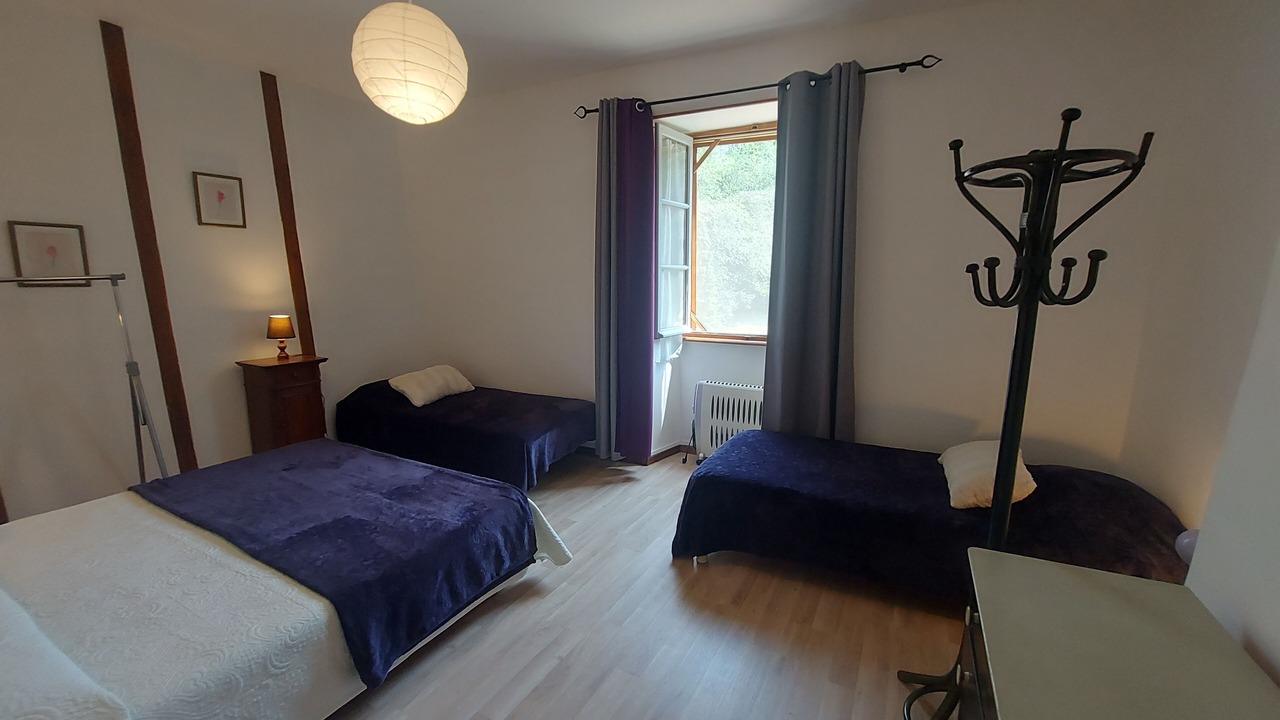 Photo of Bedroom in Montigny-les-Cherlieu