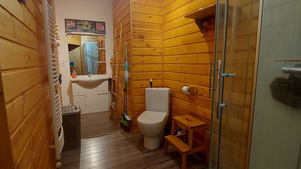 Photo of Bathroom in Montigny-les-Cherlieu