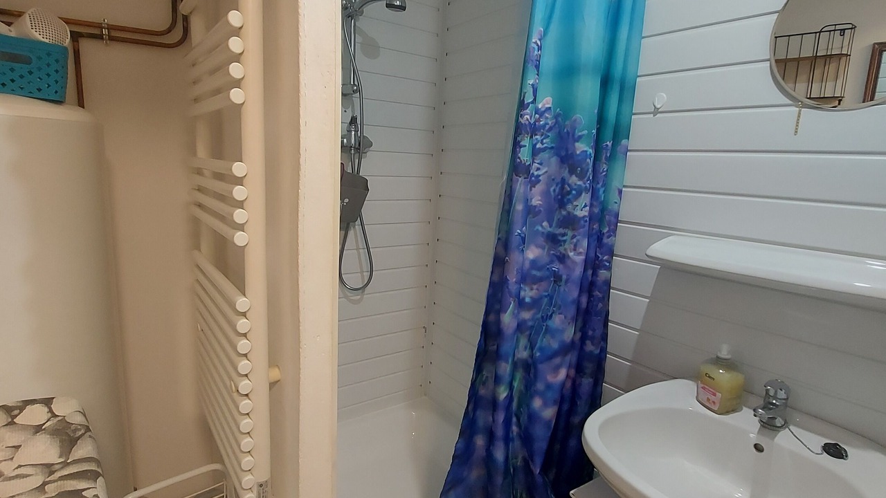 Photo of Bathroom in Montigny-les-Cherlieu