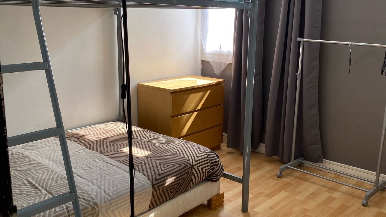 Photo of Bedroom in Orly