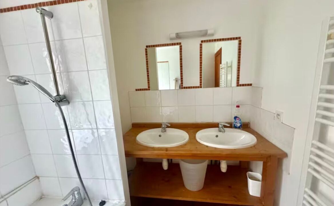 Photo of Bathroom in Tramezaigues