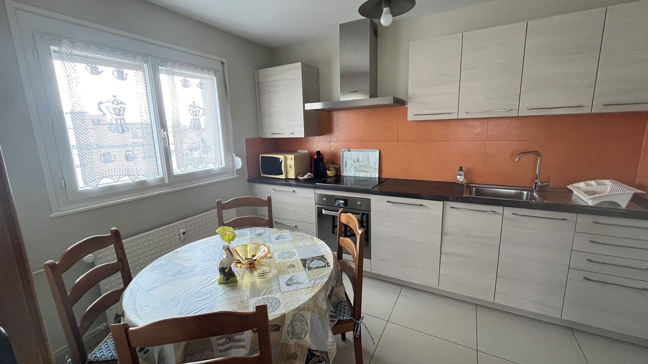Photo of Kitchen in Quartier Saint-Leon