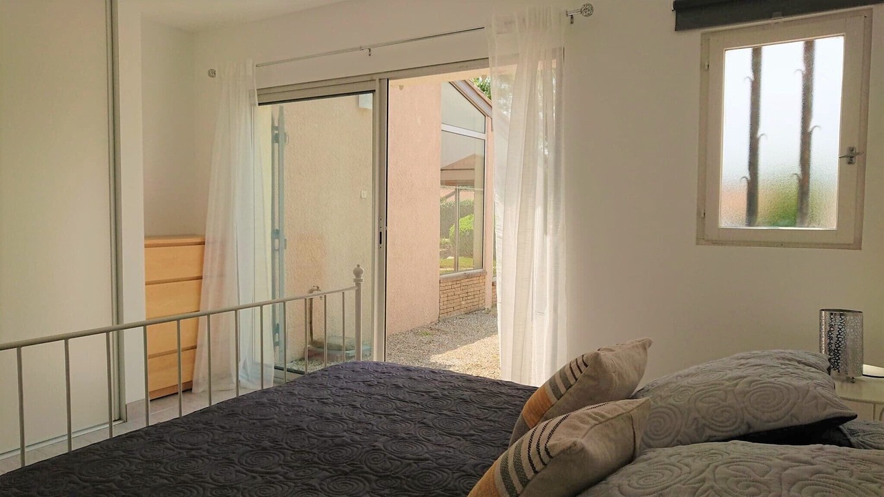 Photo of Bedroom in Grillon
