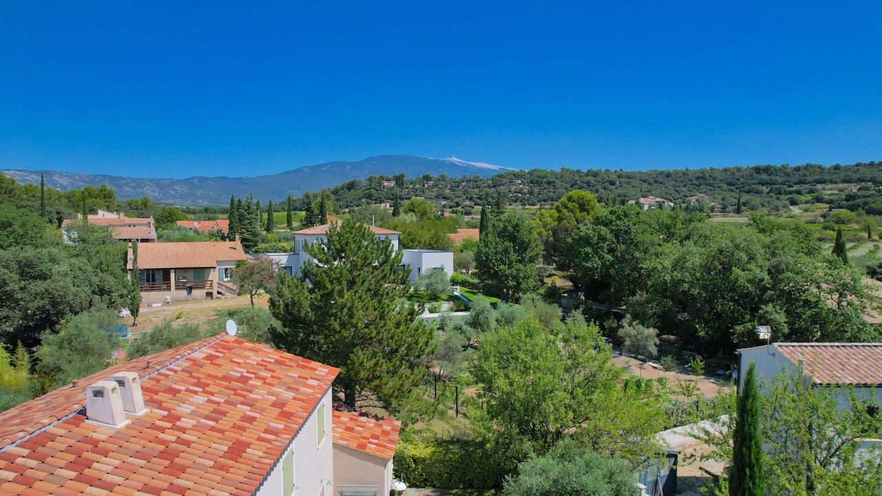 Photo of Outdoor in Saint-Pierre-de-Vassols