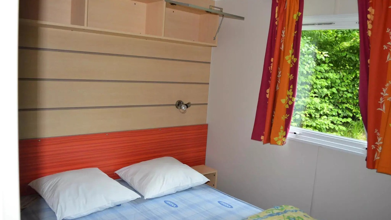 Photo of Bedroom in Pont-de-Poitte