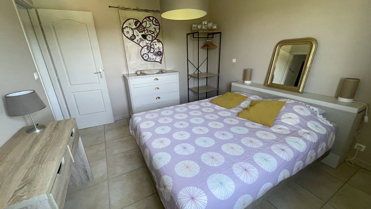 Photo of Bedroom in Bollene