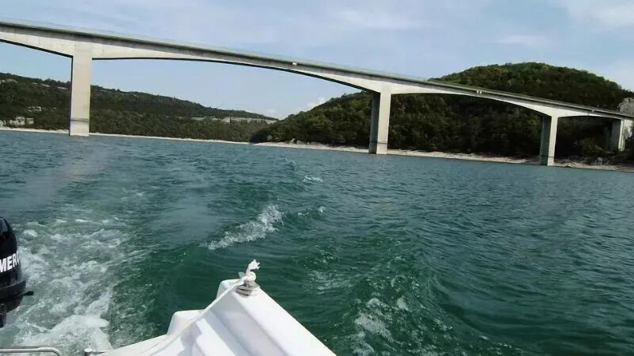 Photo of Others in Pont-de-Poitte