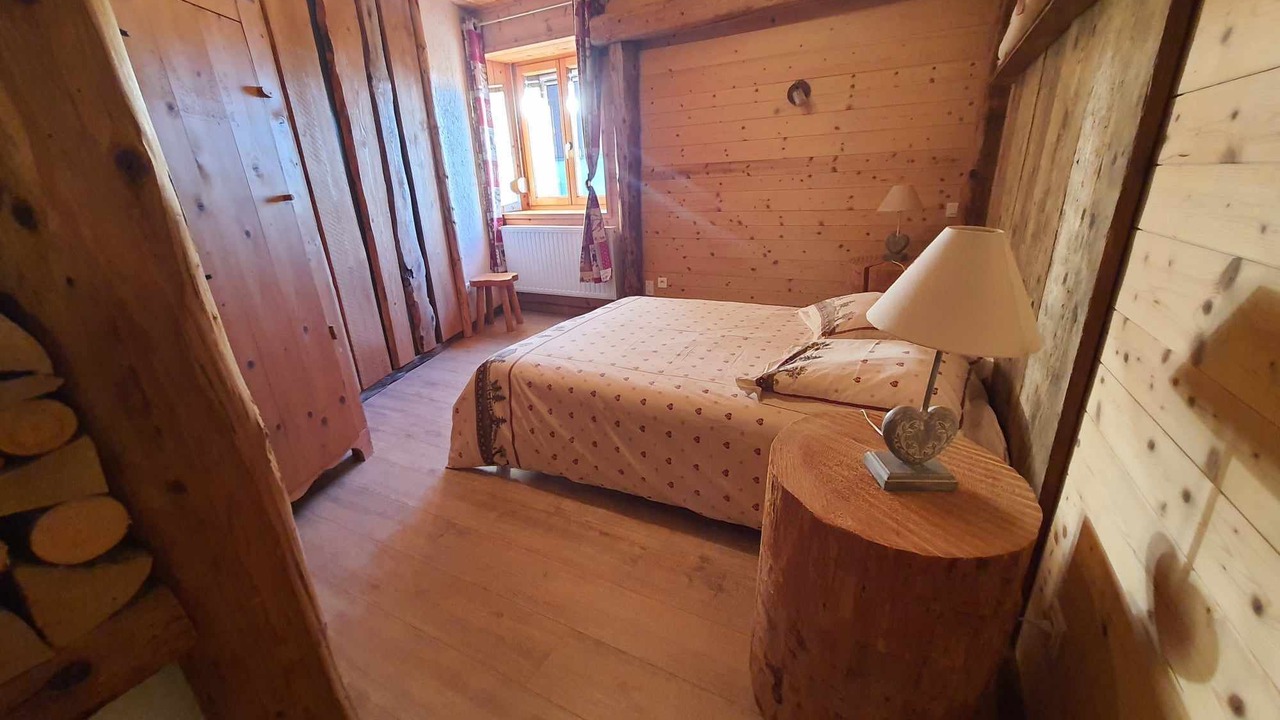 Photo of Bedroom in Arc-sous-Cicon