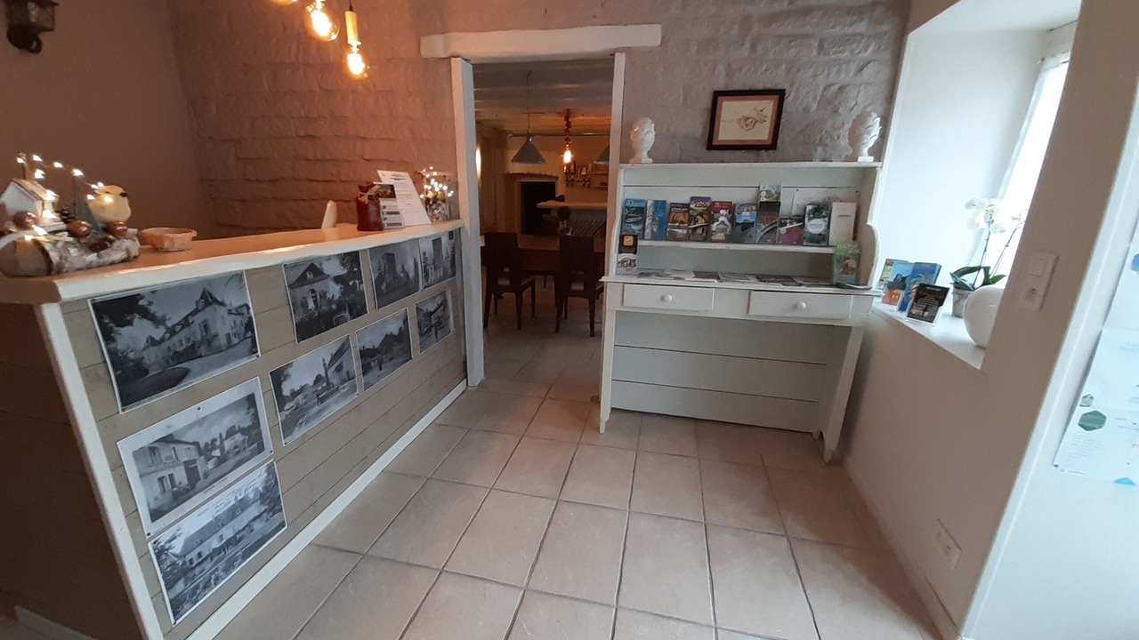 Photo of Others in Beaujeu-Saint-Vallier-Pierrejux-et-Quitteur