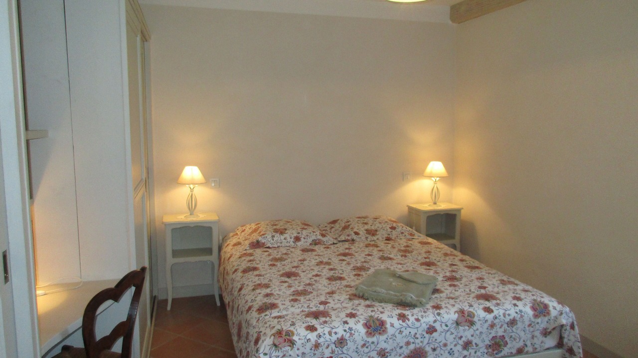 Photo of Bedroom in Crillon-le-Brave