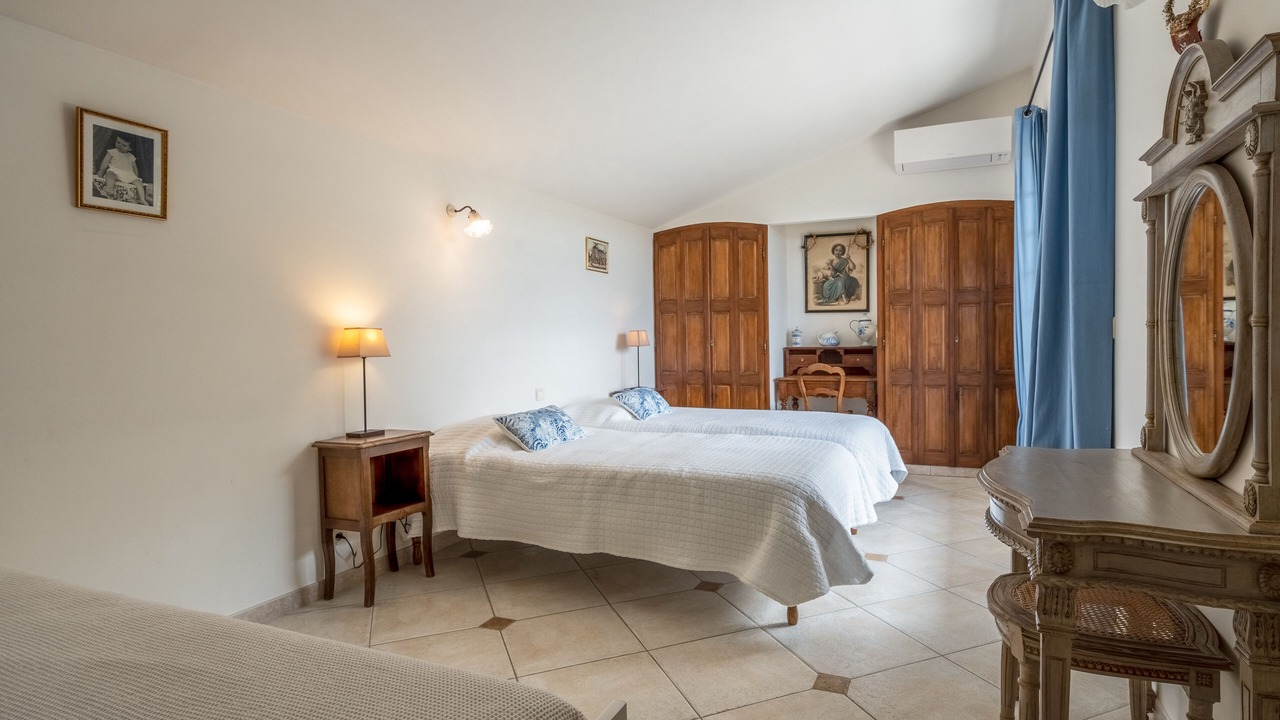 Photo of Bedroom in La Roque-sur-Pernes