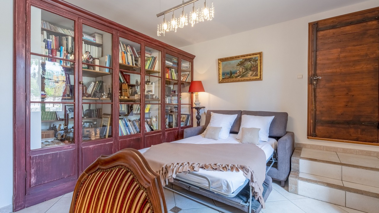 Photo of Bedroom in La Roque-sur-Pernes
