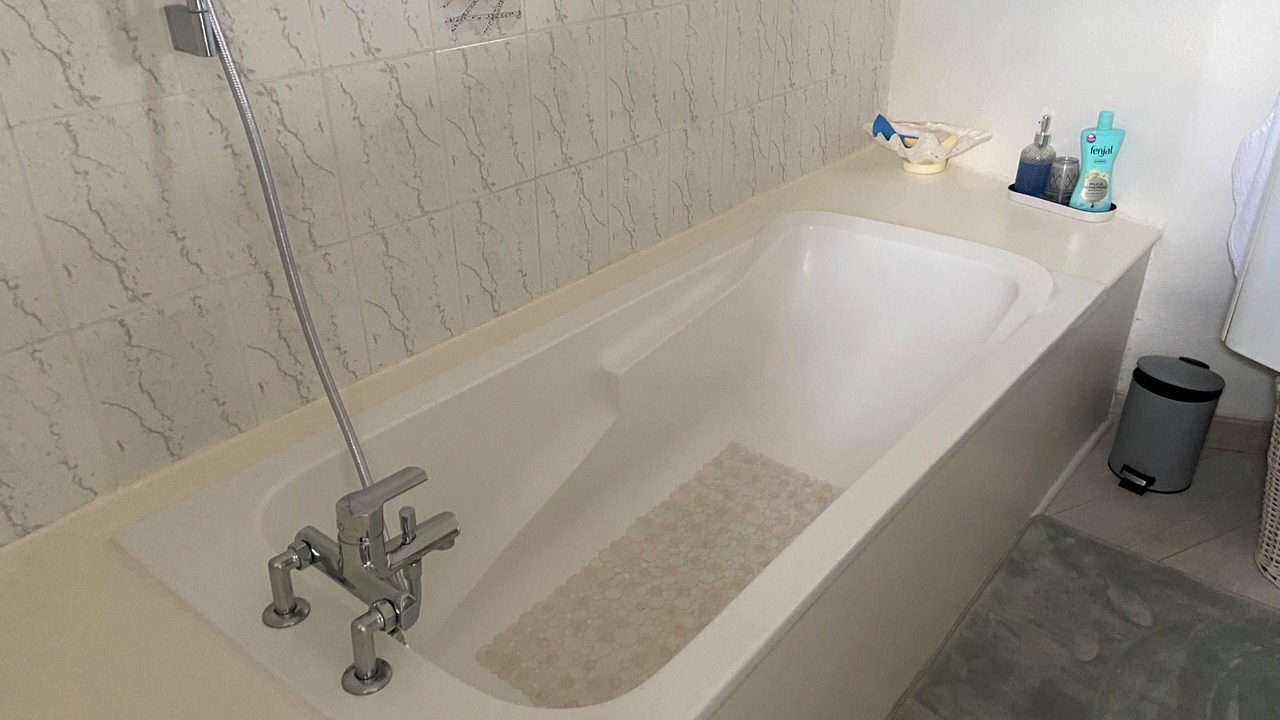 Photo of Bathroom in La Garde-Adhemar