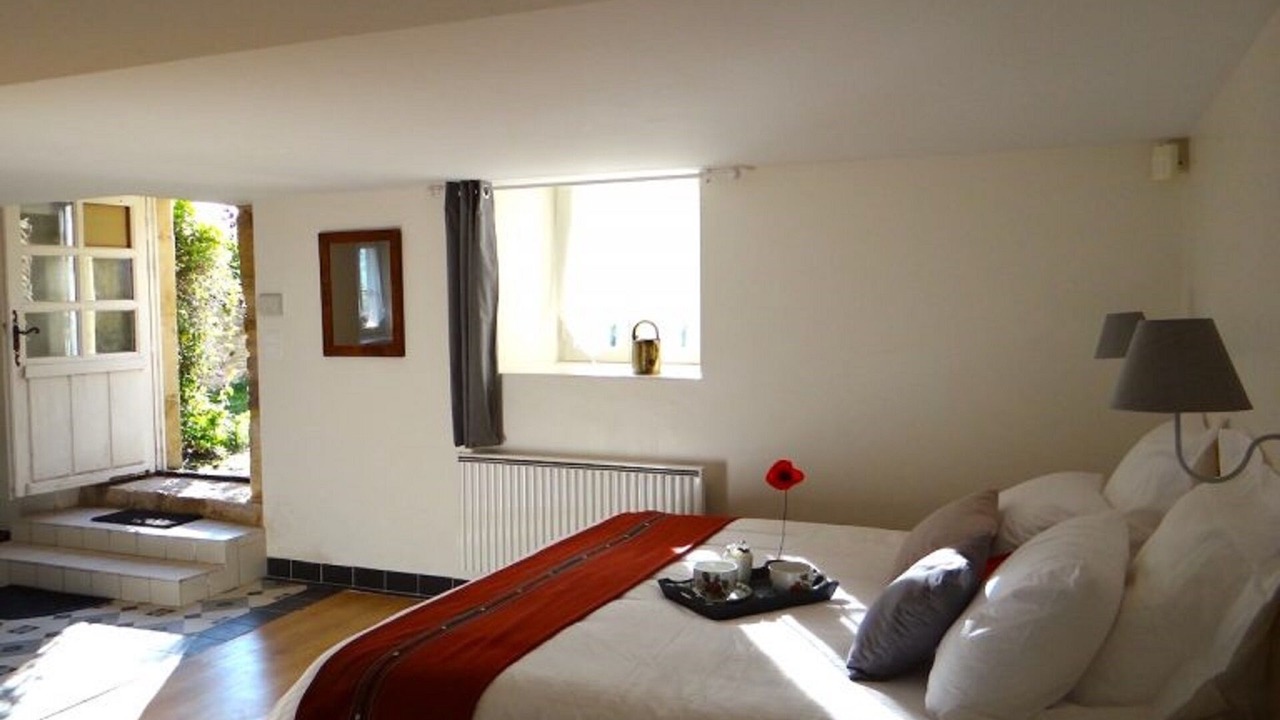Photo of Bedroom in Castelnau-de-Mandailles
